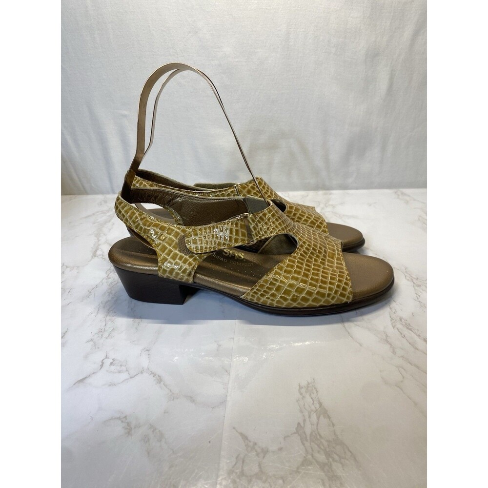 SAS Tripad Comfort Croc Embossed Sandals Women’s Size 8M Beige Gold Tan Shoes - Picture 2 of 8
